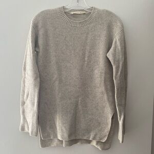 Athleta gray sweater